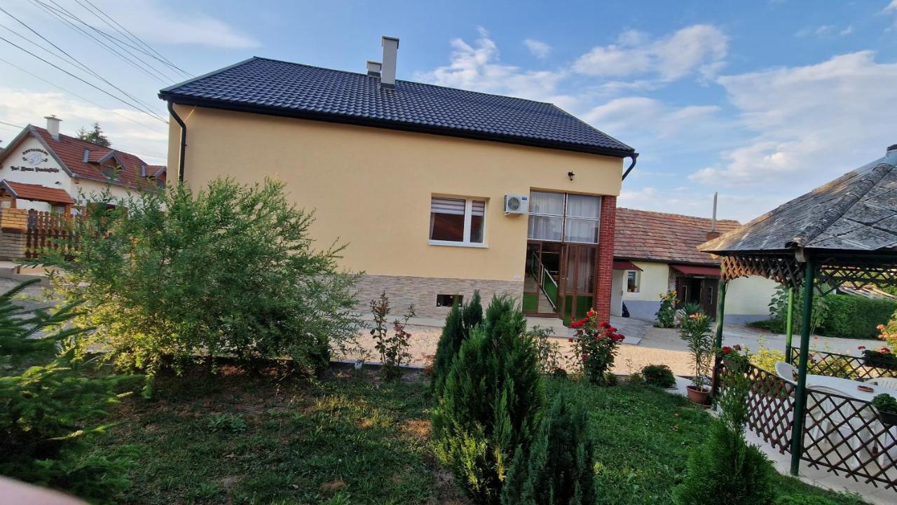 Inna Apartman Hévíz Exteriér fotografie